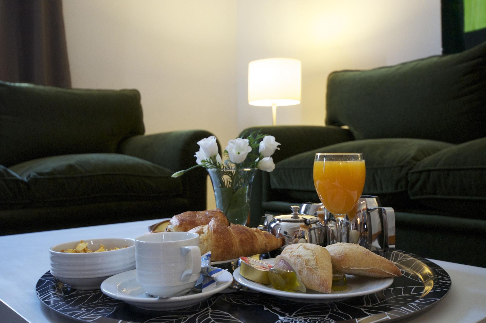 Suite Prado Madrid Dış mekan fotoğraf